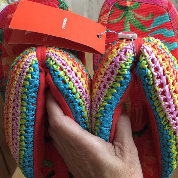 Farm Rio raffia flip flops 🦜 - Picture 5 of 11